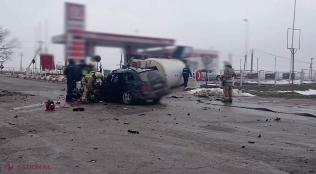 FOTO // Accident cumplit la Vulcănești: O cisternă plină cu gaze, răsturnată într-o benzinărie. Un tânăr de 18 ani a decedat