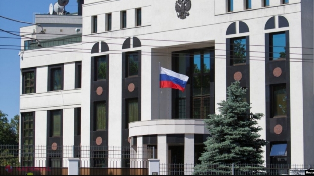 Întrevederea SECRETĂ de la sediul Ambasadei Federației Ruse în R. Moldova. Cu cine s-a văzut Kozak, după întâlnirea cu președintele Maia Sandu