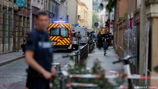 Atac TERORIST în inima Franţei! Bilanţul sângeros până la această oră, după ce o BOMBĂ a explodat în plină...