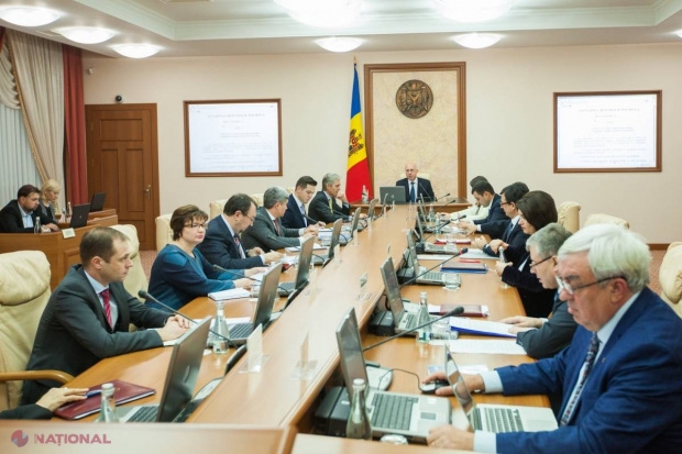 Doi foști miniștri și un ex-vicepremier REVIN în Guvernul Filip