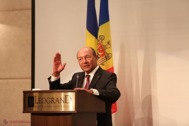 FOTO // Băsescu: „Cereți UNIRE și noi o vom face”