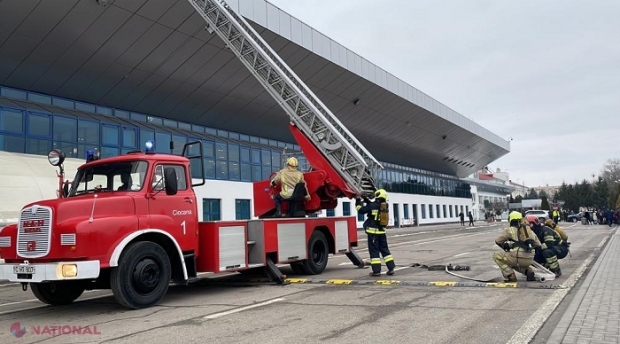 VIDEO // Incendiu simulat la terminalul de pasageri de pe Aeroportul Internațional Chișinău