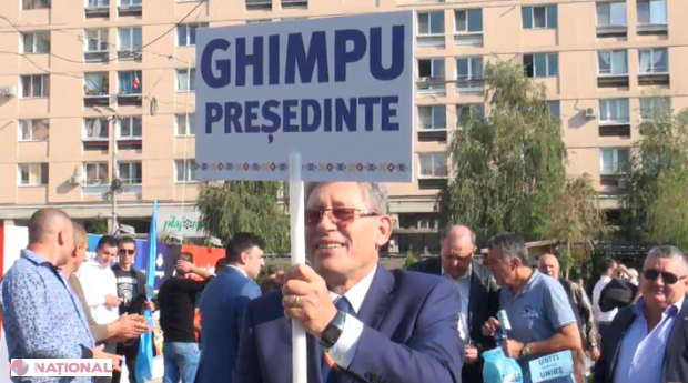 VIDEO // Ghimpu s-a lansat în campanie la Iași, lângă Cuza: „Dacă nu realizăm Unirea, riscăm să pierdem limba, alfabetul și chiar independența”