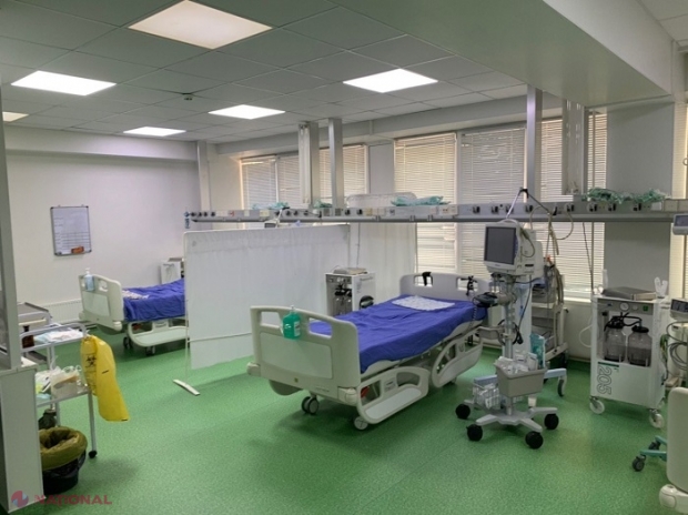 FOTO // Saloanele de la Spitalul „Sfânta Treime”, pregătite să primească bolnavi de COVID-19: 200 de paturi, inclusiv 16 la terapie intensivă