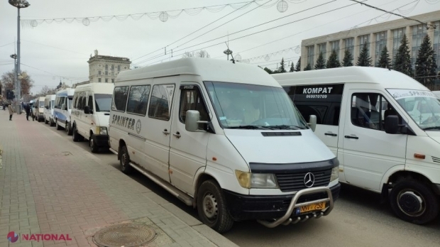 PROTEST // Transportatorii SISTEAZĂ cursele regulate raionale și interraionale pentru trei zile, deoarece autoritățile ar refuza să le îndeplinească revendicările