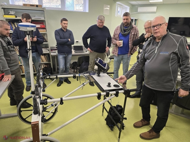 Echipamente moderne la USM: Studenții a două facultăți pot exersa cu un magnetometru performant, unic în Republica Moldova, și cu un set de echipamente de analiză a apei, aerului și solului
