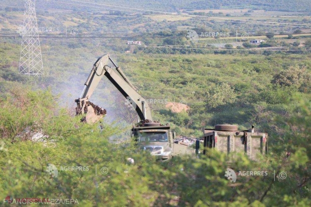 Cazul celor 43 de studenți DISPĂRUȚI în Mexic: Săpături la o groapă de gunoi unde se presupune că au fost aruncate cadavrele incinerate
