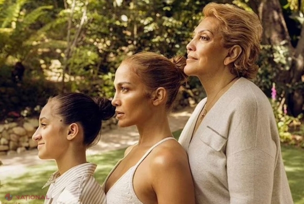 Jennifer Lopez – fotografie cu trei generații: mamă, fiică și bunică