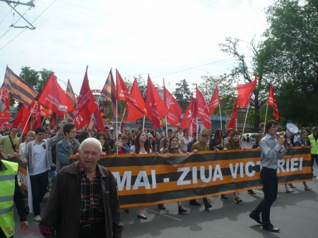 FOTO // Dodon l-a „bătut” pe Voronin