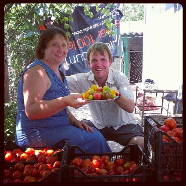 Cum a ajuns un american să cultive legume la Gura Bâcului