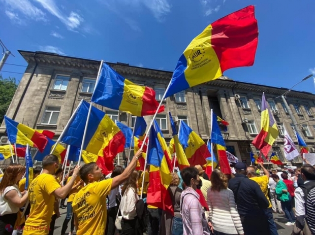 KNOCKOUT de AUR împotriva lui Tkaciuk