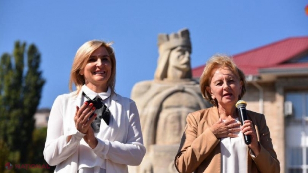 VIDEO // Un parlamentar de la Chișinău nu știe nici două cuvinte în LIMBA ROMÂNĂ - „Fericiun crecit!”