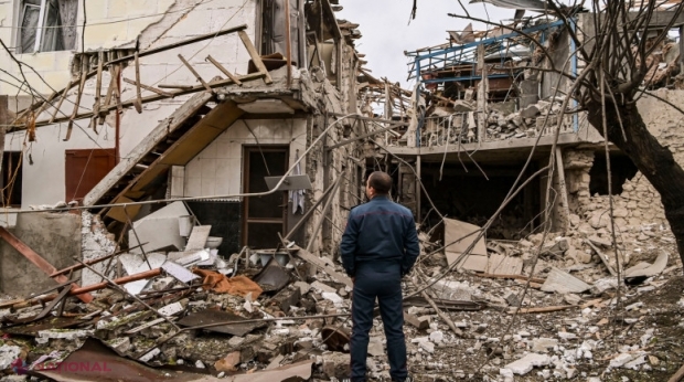 Nagorno-Karabah, încă o noapte de bombardamente. Oamenii părăsesc masiv provincia, sunt cel puțin 280 de morți și 70 000 de refugiați