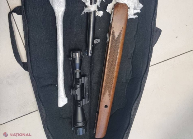 FOTO // S-a pornit cu ARMA la Istanbul, cu speranța că polițiștii de frontieră de la Aeroportul Internațional Chișinău nu o vor observa