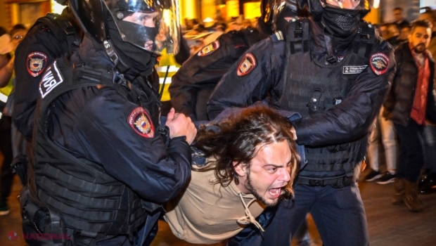 Peste 1 300 de oameni arestați la protestele din Rusia. „Acest regim s-a condamnat singur și își distruge tineretul”
