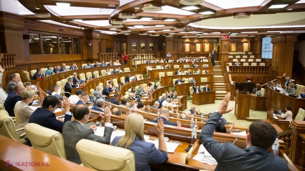 CORONAVIRUSUL, motiv de DISPUTĂ între deputații PSRM și cei din opoziție: „Opoziția vrea epidemie în R. Moldova”; „Guvernarea este gata să dea FOC ŢĂRII, doar ca să se menţină mai mult la putere”