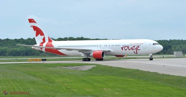 Nimeni nu se aştepta să se întâmple aşa ceva înainte de Revelion! Ce au păţit pasagerii unui avion care transporta peste 300 de persoane