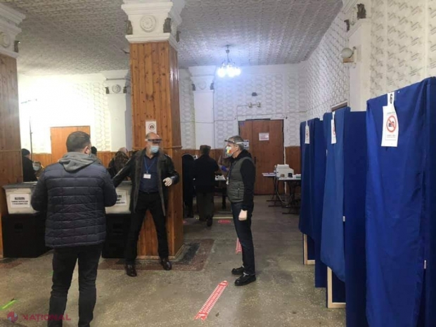 Cetăţenii R. Moldova au votat la alegerile parlamentate din România. Peste 37 de mii de basarabeni au mers la secțiile electorale sâmbătă şi duminică