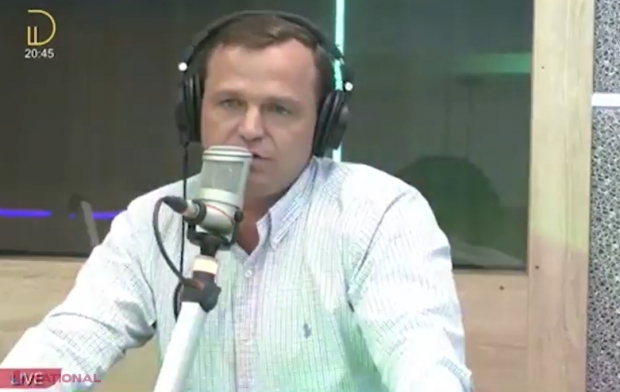 VIDEO // Năstase, într-o ipostază inedită. Acesta a cântat LIVE, a făcut farse și a povestit ce a însemnat povara singurătății pentru el. „Am stat șapte-opt ani fără copii, fără soție... Singurătatea e o povară pe care o cunoaște fiecare moldovean”