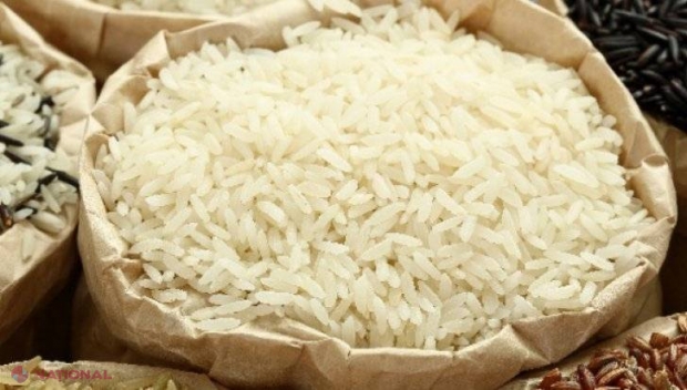 Mai bun decât orice medicament! Ce se întâmplă dacă iei o linguriţă cu acest produs pe stomacul gol 