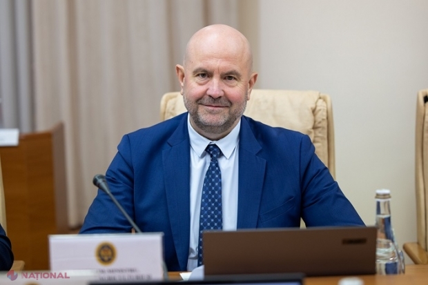 DOC // Bătălia pentru ministru: În timp ce „Forța Fermierilor” cere demiterea lui Vladimir Bolea, alte opt asociații, inclusiv cele ale producătorilor de lapte, de carne de porc sau apicultorilor, își exprimă susținerea pentru șeful de la Agricultură