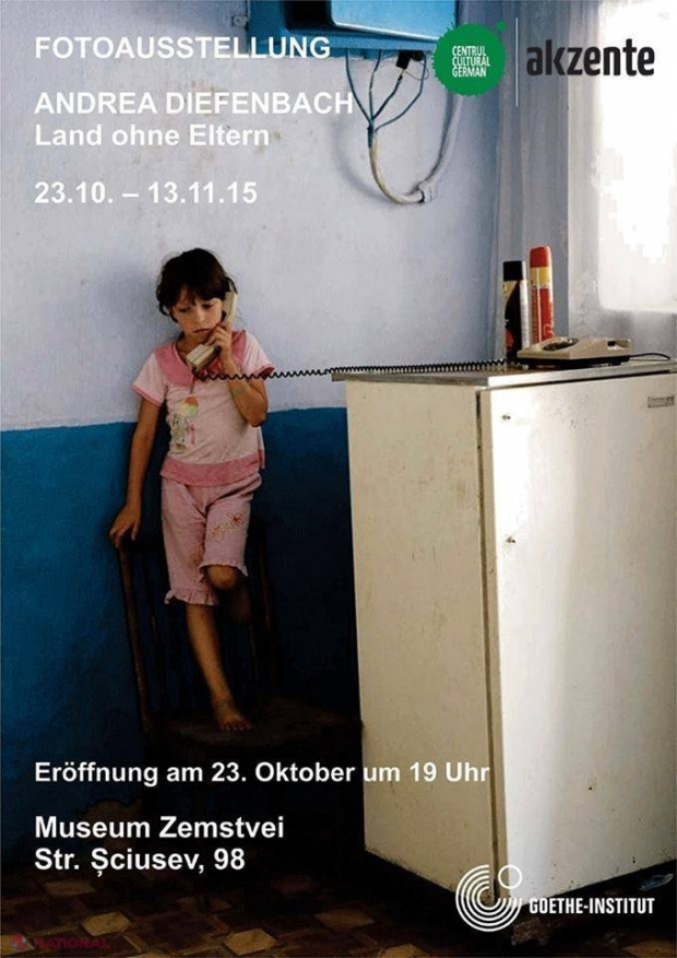 „Țara fără părinți”, ilustrată într-o expoziție INEDITĂ la Chișinău