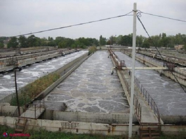 PREJUDICII de 70 de MILIOANE de lei, în cazul mirosului urât din Chișinău: Conducerea „Apă-Canal Chișinău”, cercetată pentru ABUZ în serviciu