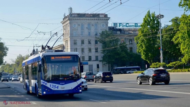 ATENŢIE! Circulație rutieră SISTATĂ în Piața Marii Adunări Naționale miercuri şi vineri, timp de câteva ore