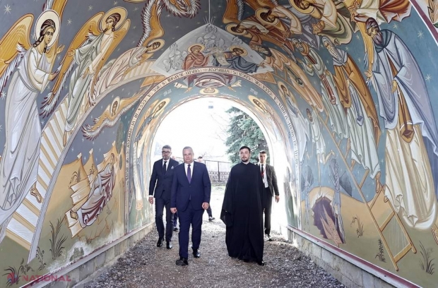 Premierul României, Nicolae Ciucă, vizită la Catedrala Sfinții Apostoli Petru și Pavel din Chișinău, ce aparține de Mitropolia Basarabiei: Sprijin pentru încheierea lucrărilor de construcție 
