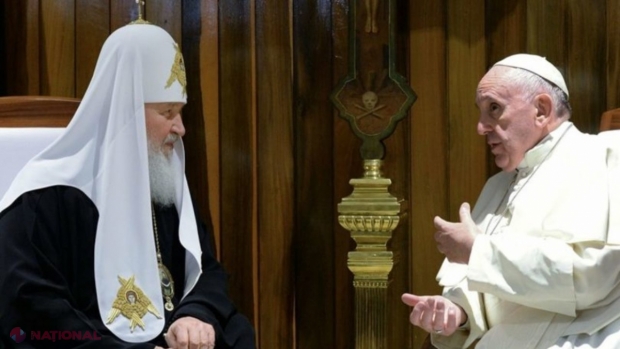 Apucături GROSOLANE din partea BORu la adresa lui Papa Francisc. Oamenii Patriarhului Kirill l-au îndemnat pe suveranul pontif să aibă grijă „la ton”, atunci când vorbește despre cel care l-a încurajat pe Putin să „denazifice” Ucraina
