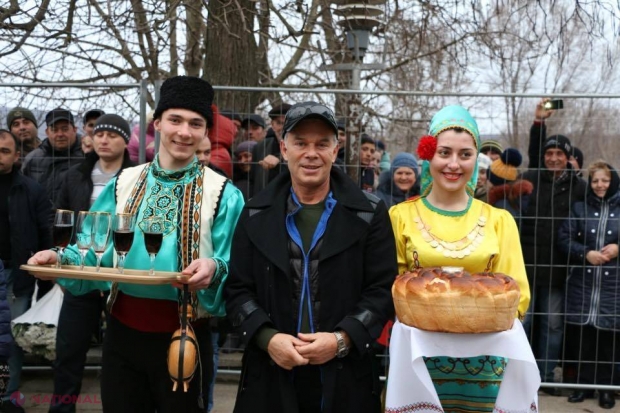 Cum s-a făcut DE RÂS un interpret rus, plătit pentru a-i face campanie electorală Irinei Vlah
