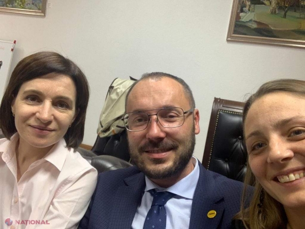 FOTO // Ce face la această oră premierul DEMIS Maia Sandu 