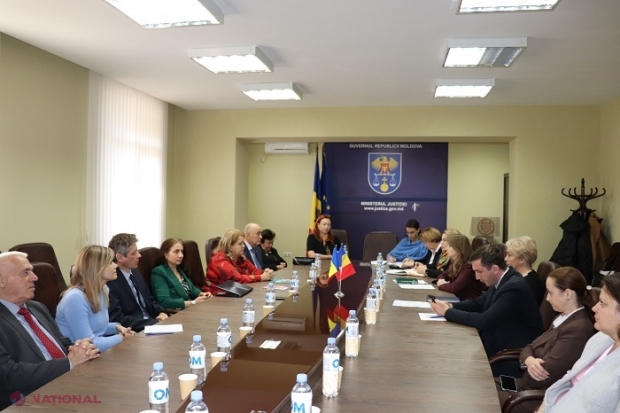 R. Moldova își dorește să preia experiența României în procesul de digitalizare a sectorului de notariat: O delegație de peste Prut, vizită la Chișinău