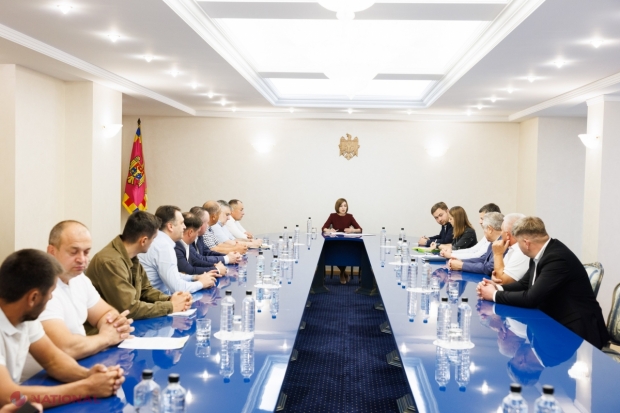 Maia Sandu, după discuțiile cu fermierii: „Trebuie să identificăm un instrument clar prin care să protejăm fermierii de penalitățile exagerate, dar e nevoie și de TRANSFORMĂRI substanțiale în sectorul agricol, ca să nu avem aceeași problemă an de an”