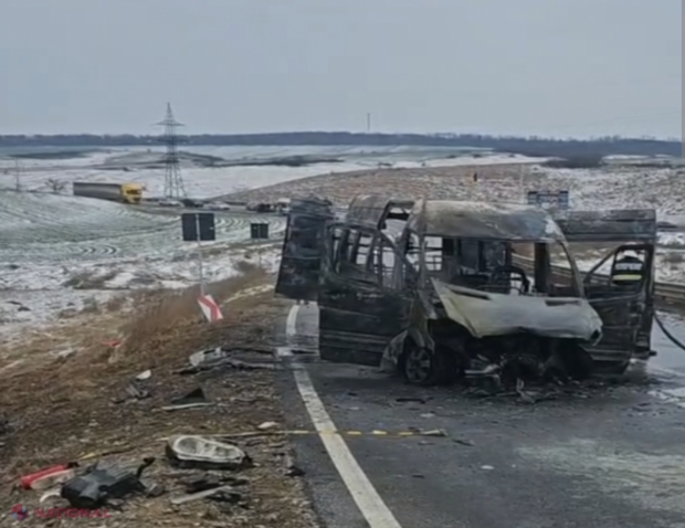 Accident între Sculeni și Iași, cu implicarea unui microbuz din R. Moldova, care a luat foc: Cum se simt pasagerii