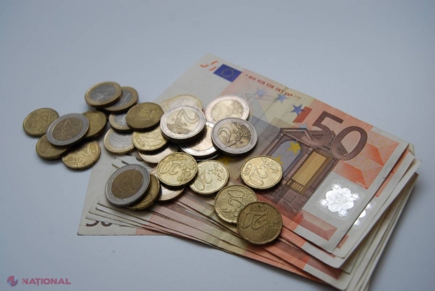 Cursul euro marchează o scădere SURPRINZĂTOARE