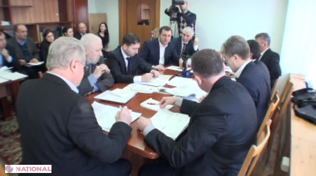 Comisia securitate nu a dat niciun AVIZ pentru învestirea Guvernului. Comuniștii vor COMPONENȚA Executivului