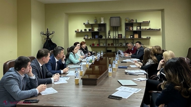 Salariile judecătorilor și procurorilor care au promovat vetting-ul ar urma să fie majorate