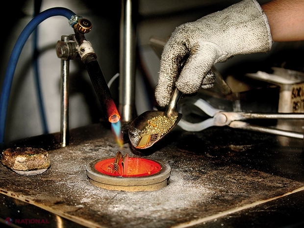 Meseria din România unde poţi câştiga un salariu de circa 38 000 de lei moldoveneşti în mână IMEDIAT după ce termini şcoala. Companiile dau cu tunul şi NU găsesc angajaţi