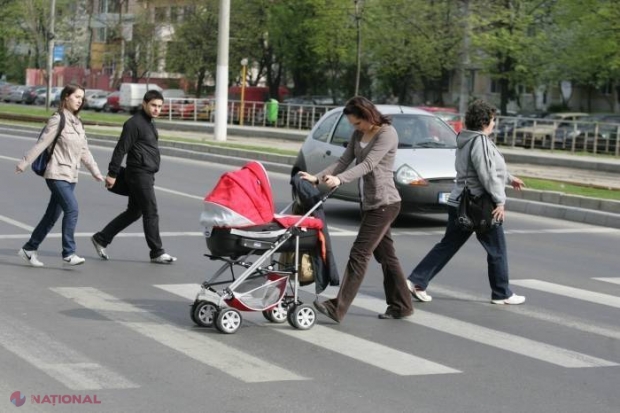 Nu numai șoferii sunt amendați. Peste 50 de pietoni au fost pedepsiți pentru că nu au respectat regulile de circulație