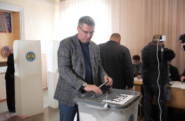 Renato Usatîi exclude al II-lea tur la Bălți: „Am votat pentru continuarea faptelor concrete, pentru ca Primăria Bălți să rămână cea mai transparentă din republică, așa cum a fost declarată trei ani la rând”