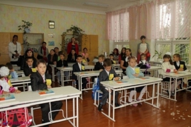 Peste 500 de locuri VACANTE în instituțiile de învățământ din Chișinău: Cel mai mult este nevoie de EDUCATORI sau ajutori de educatori în grădinițe, dar și de PROFESORI în școli