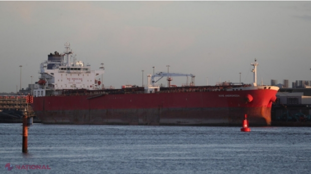 O cantitate record de petrol brut rusesc este deja încărcată în nave, dar NU are cumpărători