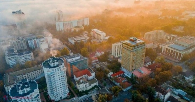 PRAF din ASIA CENTRALĂ, ajuns în R. Moldova. În unele localități concentrația particulelor de praf a DEPĂȘIT de două ori valorile admise. Copiii și vârstnicii, îndemnați să evite plimbările