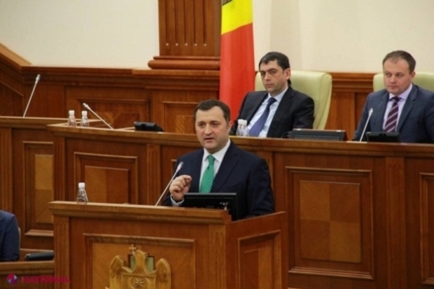 DOC // Vlad Filat, prima SCRISOARE publică de când a fost condamnat definitiv: Cui i-a adresat-o și ce răspuns a primit