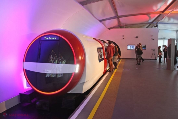 VIDEO // Cum arată trenul de 1,2 milioane de euro care SE CONDUCE SINGUR