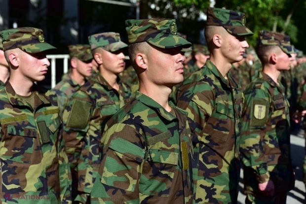 LEGE // Cei care vor „clona” uniformele militarilor sau polițiștilor din R. Moldova riscă amenzi de la 1 000 până la 8 000 de lei