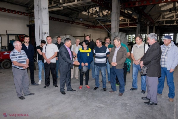 FOTO // Candidatul la Președinție Silvia Radu a renunțat la hainele elegante pentru SALOPETA de sudor