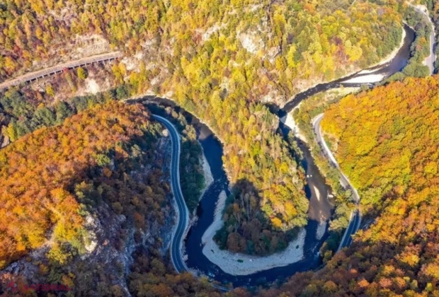 Drumul fascinant din România pe care puțini îl străbat, cu tuneluri săpate în munte și peisaje care întrec Transfăgărășanul și Transalpina