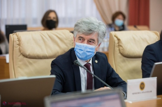 Salariul minim pentru angajații din sistemul bugetar - mai MARE în 2022, taxa pentru folosirea drumurilor - 100% în bugetele locale: Proiectul legii privind politica fiscală și vamală pentru anul 2022, aprobat de Guvern 